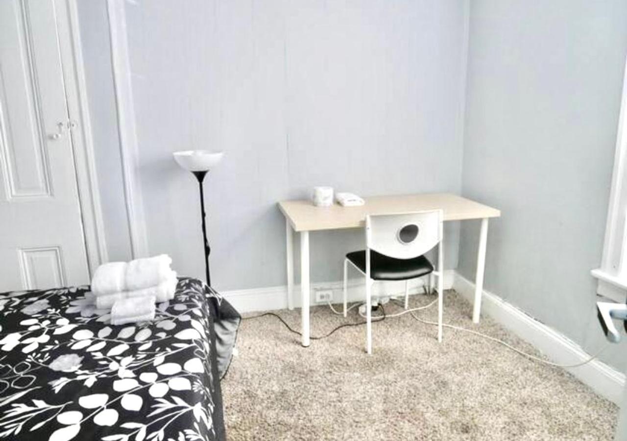 Clover 2900 - Apartment And Rooms With Private Bathroom Near Washington Ave South Philly Filadelfia Esterno foto