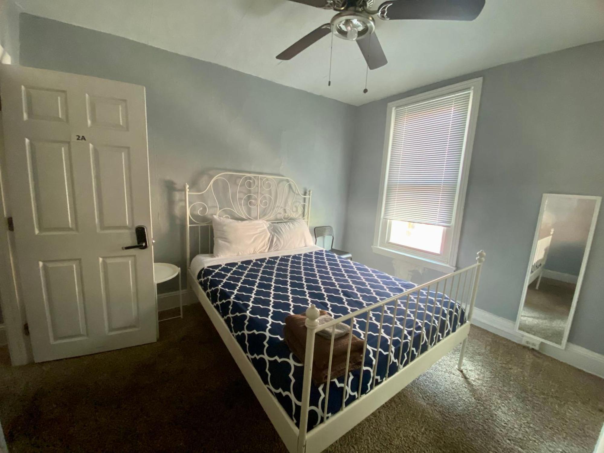 Clover 2900 - Apartment And Rooms With Private Bathroom Near Washington Ave South Philly Filadelfia Esterno foto